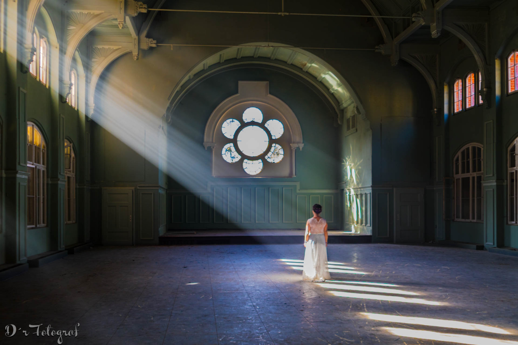 Let the Sun shine in