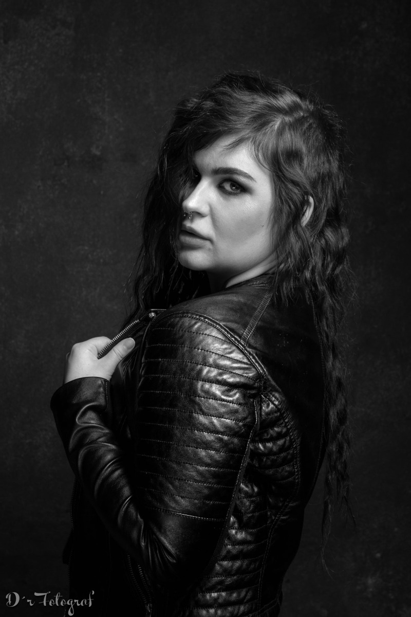 Mi Annoi / Model: Romina Rombach / Visa: Delia Rohr