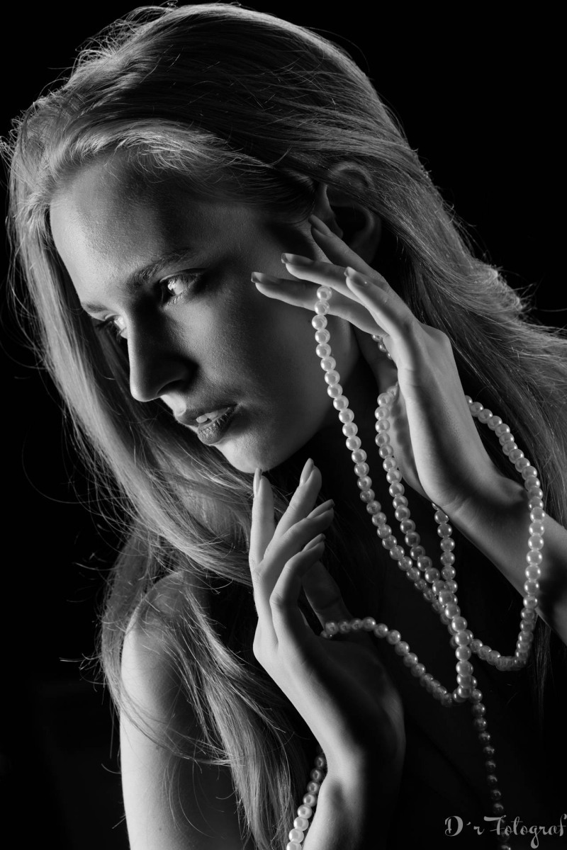 Playing with Pearls