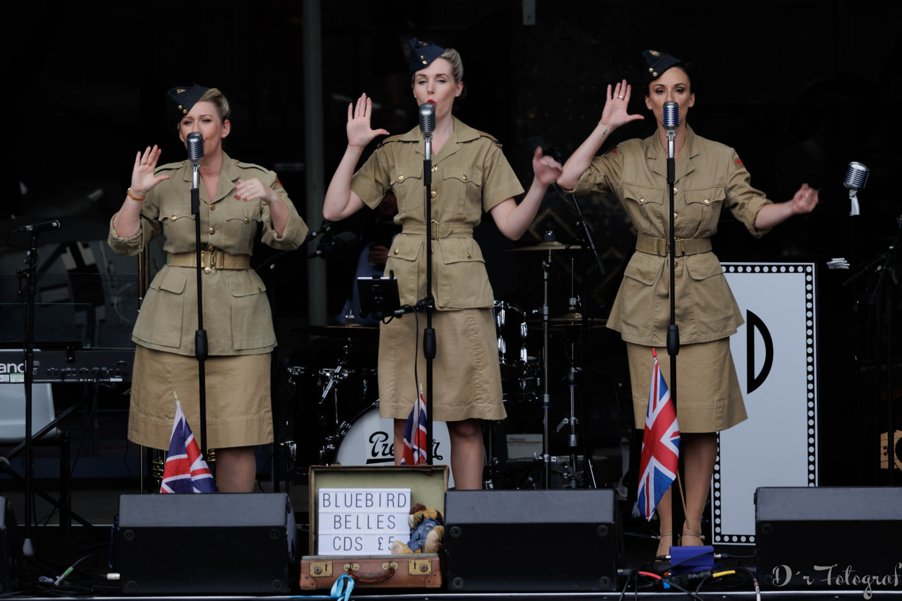 1101_JW235073_1920x1280